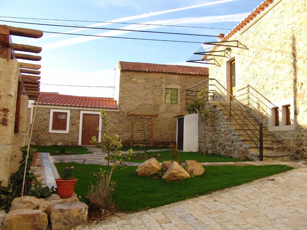 Hotel Casa Santa Catarina Penha Garcia Exterior foto